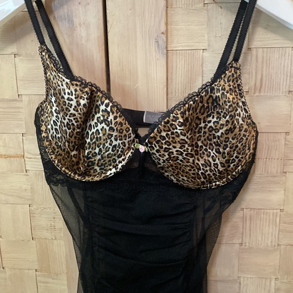 Victoria's Secret Sexy Slip with leopard accented push up Bra underwire cups. - Picture 2 of 5
